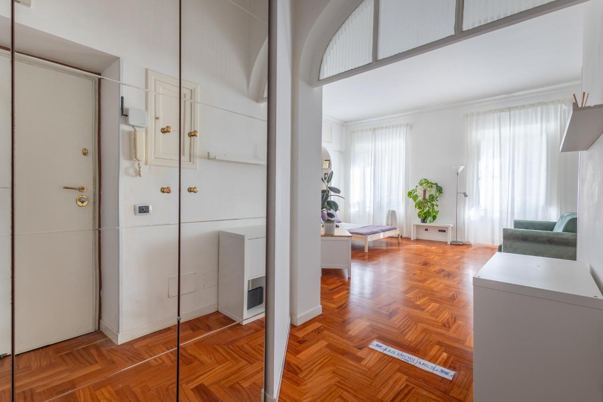 רומא Your Elegant Loft At Termini Station מראה חיצוני תמונה