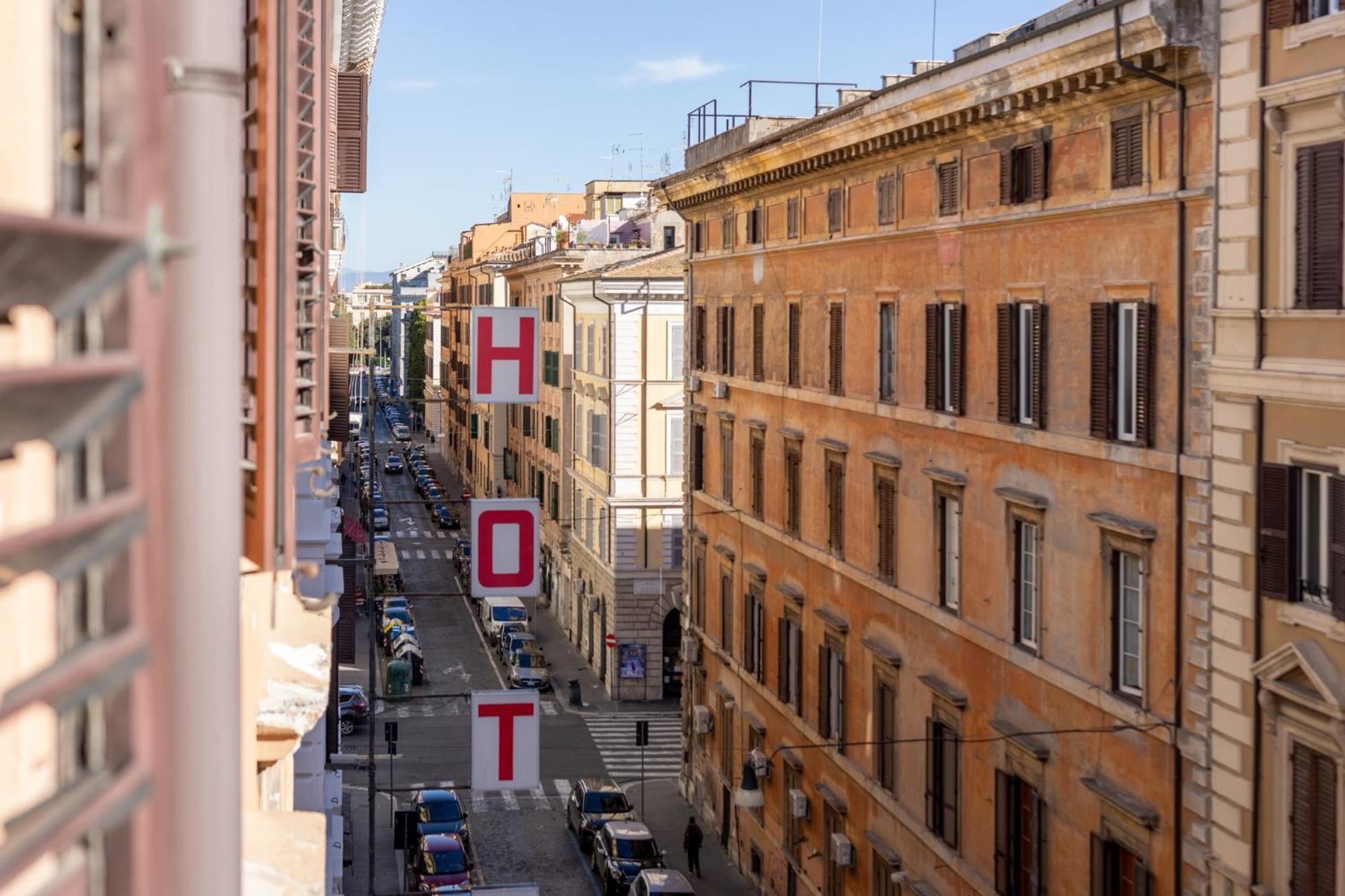 רומא Your Elegant Loft At Termini Station מראה חיצוני תמונה